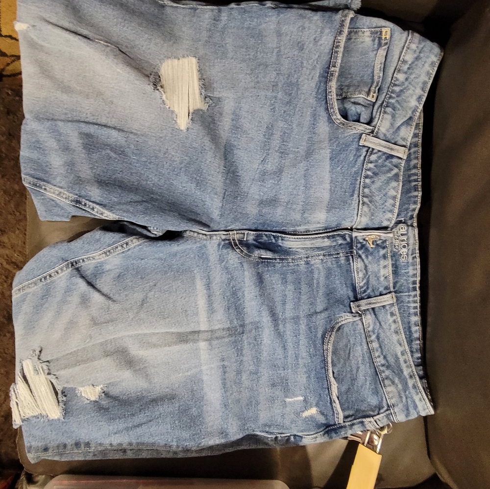 Maurices distressed jeans